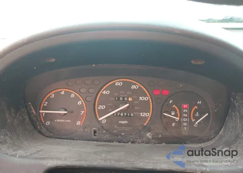 2001 Honda Cr-V Lx z USA, uszkodzony, nr VIN JHLRD18491S019454